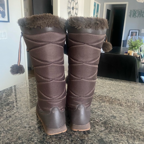 Nike Tall sneaker boots Brown and tan lace up size 9.5 - Picture 4 of 11